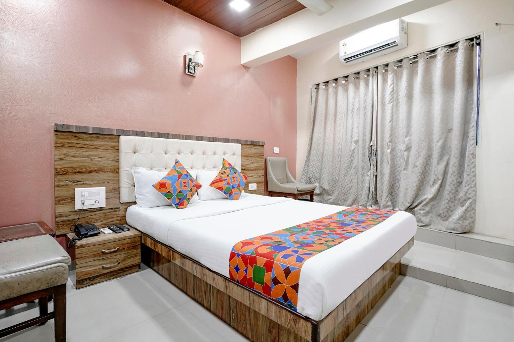 Fabexpress Sarah Gold - Nr Nesco Exhibition Center Hotel Mumbai  Buitenkant foto